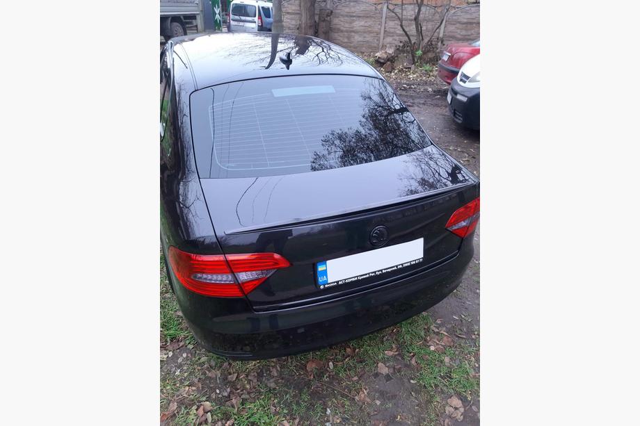 Skoda Superb 2009-2015 Spoiler LIP (Sunplex, black) (115.8cm x 6.3cm) Photo 7