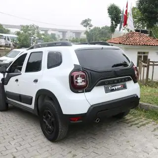 Plastic trunk lid cover (3 pieces) photo 3