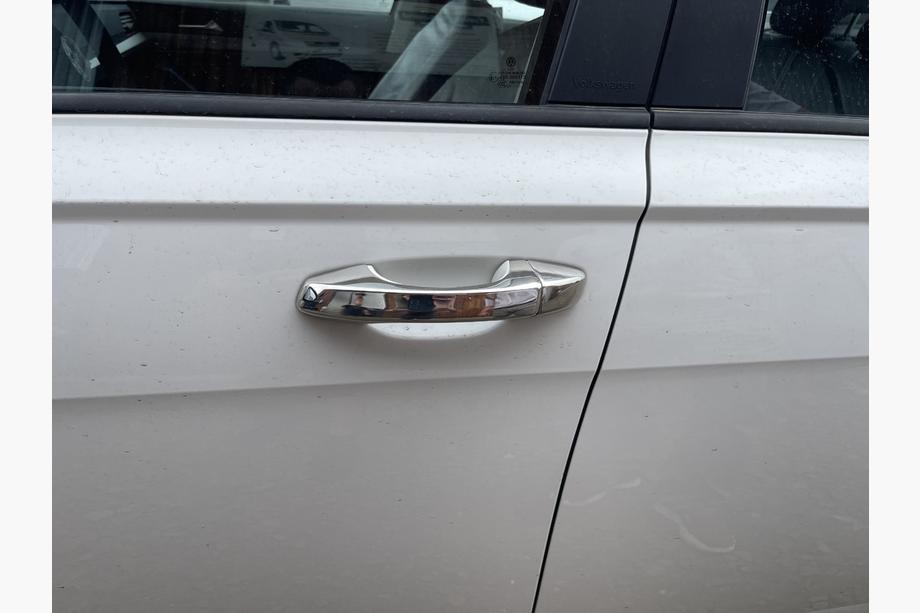 Volkswagen Lavida/e-Lavida 2019- Chrome Door Handle Covers (4 pcs, Stainless Steel) Image