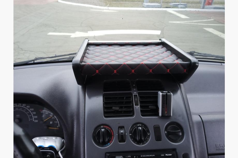 Mercedes Vito W638 1996-2003 Dashboard Shelf (Black with Red Stitching) Photo 5