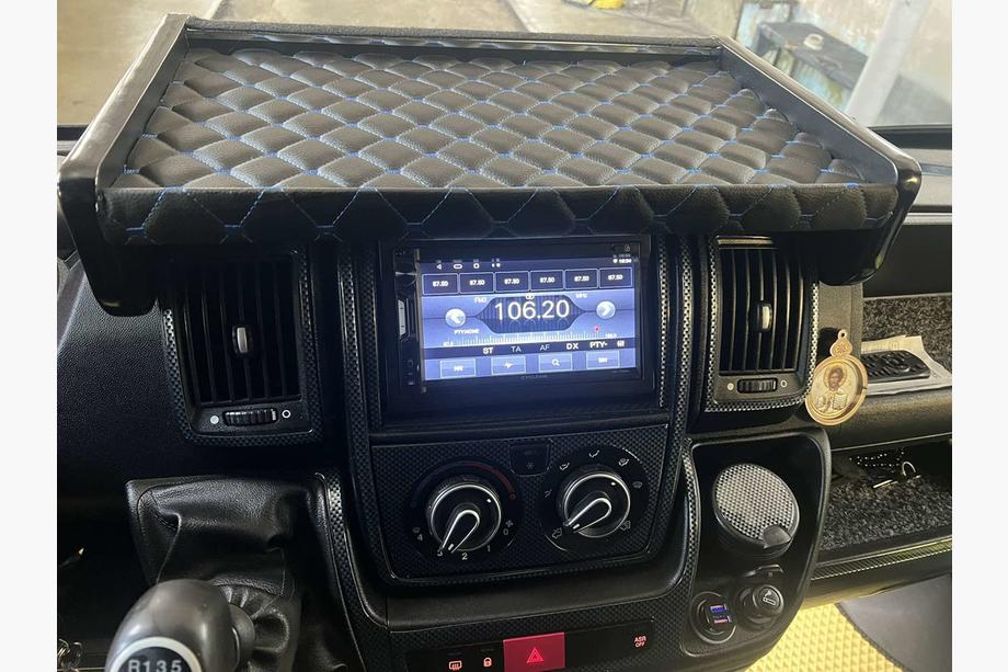 Fiat Ducato 2006-2025 Dashboard Shelf (ECO-BLUE) Photo 5