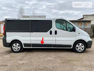 Renault Trafic 2001–2015 Original used door molding (R3) photo 1