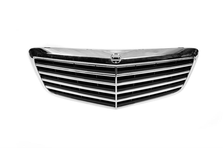 Mercedes E-class W211 2002-2009 Front Grille (AMG) Image